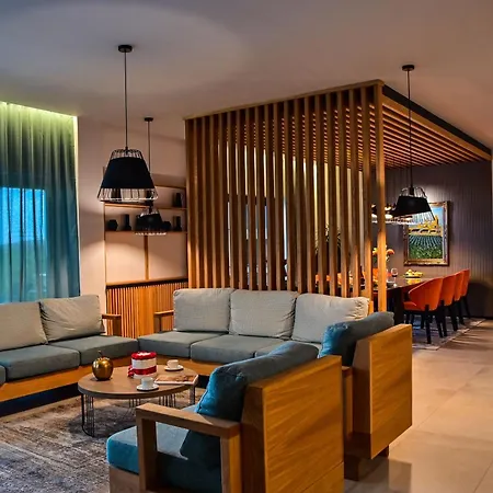 Blacksearama Golf & Θέρετρο 5*