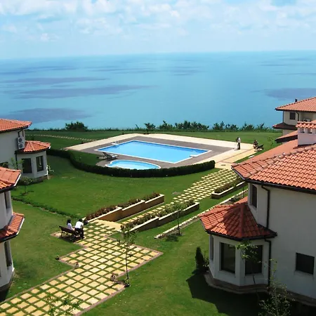Blacksearama Golf & 5*