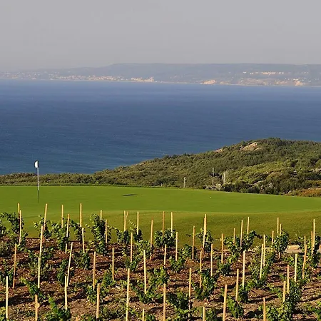 Θέρετρο Blacksearama Golf &