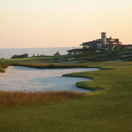 Blacksearama Golf & 5* Μπαλτσίκ
