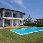 Blacksearama Golf & Villas Resort