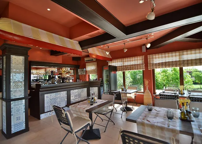 Blacksearama Golf & Villas