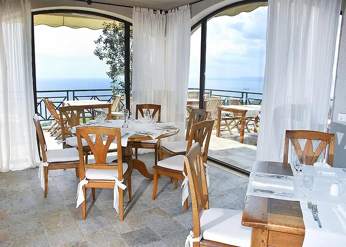 Blacksearama Golf & Villas