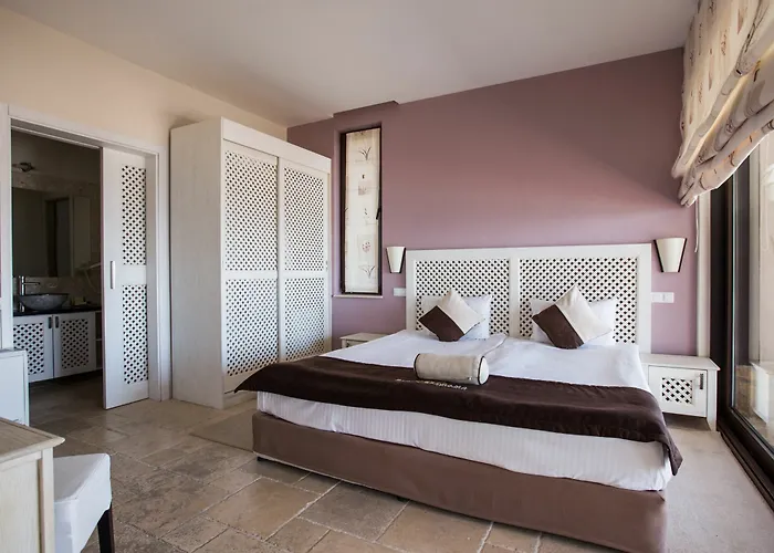 Blacksearama Golf & Villas