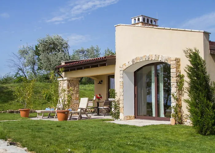 Resort Blacksearama Golf & Villas